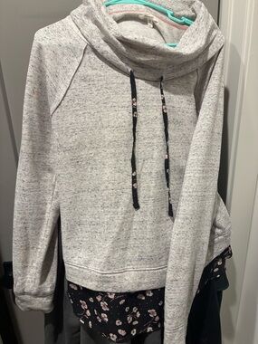 Maurices Heather Gray Cowl Neck Pullover with Floral Trim
